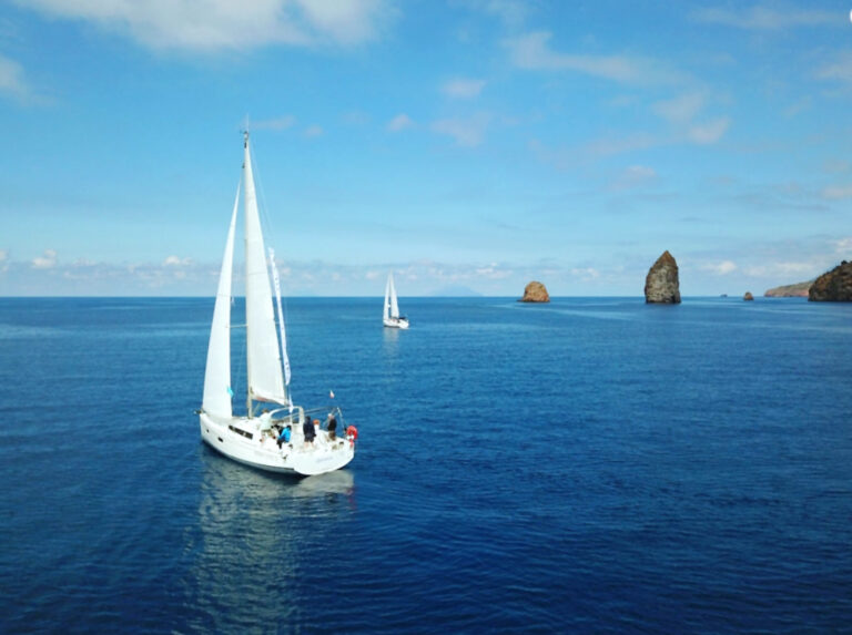 Sailing around Aeolian Islands