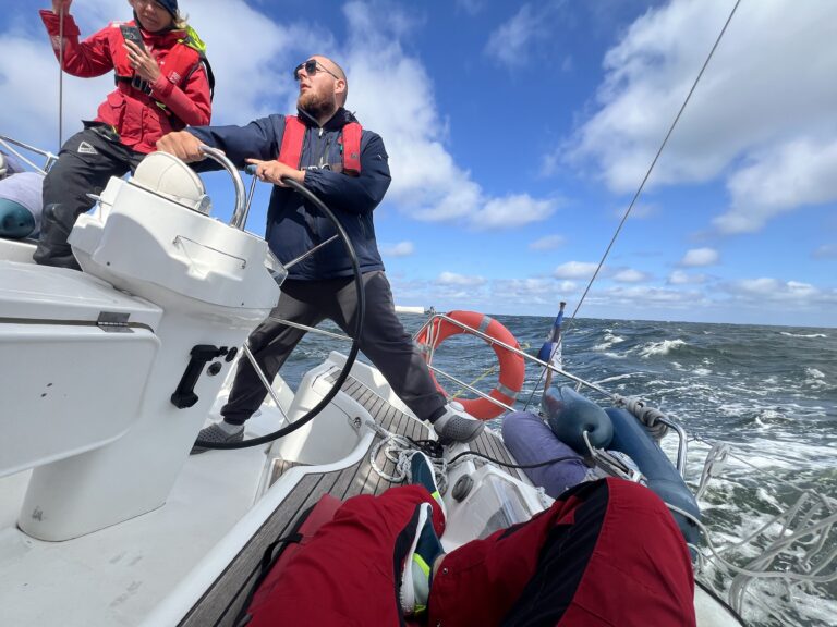 Adventure sailing in Estonia